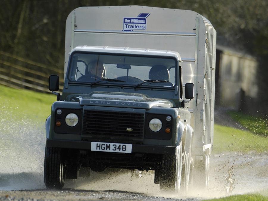  Land Rover Defender 90 Pickup 2007 года  (UK) (фото 6 из 8)